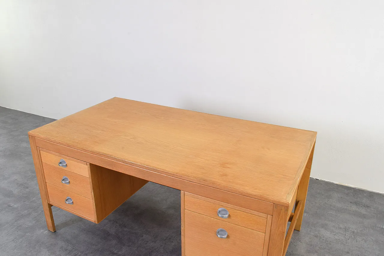 Scrivania Mid-Century in quercia di Chr. Rasmussen per Randers Møbelfabrik, anni '70. 14