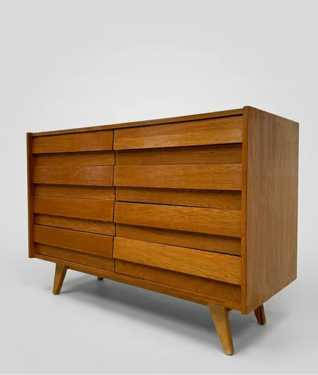 Cassettiera Mid-Century impiallacciata di Jiří Jiroutek U-453, anni 60 5