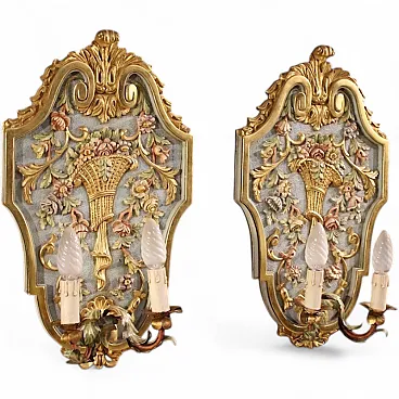 Pair of Italian lacquered gilded appliques in Louis XVI style, 20th c.