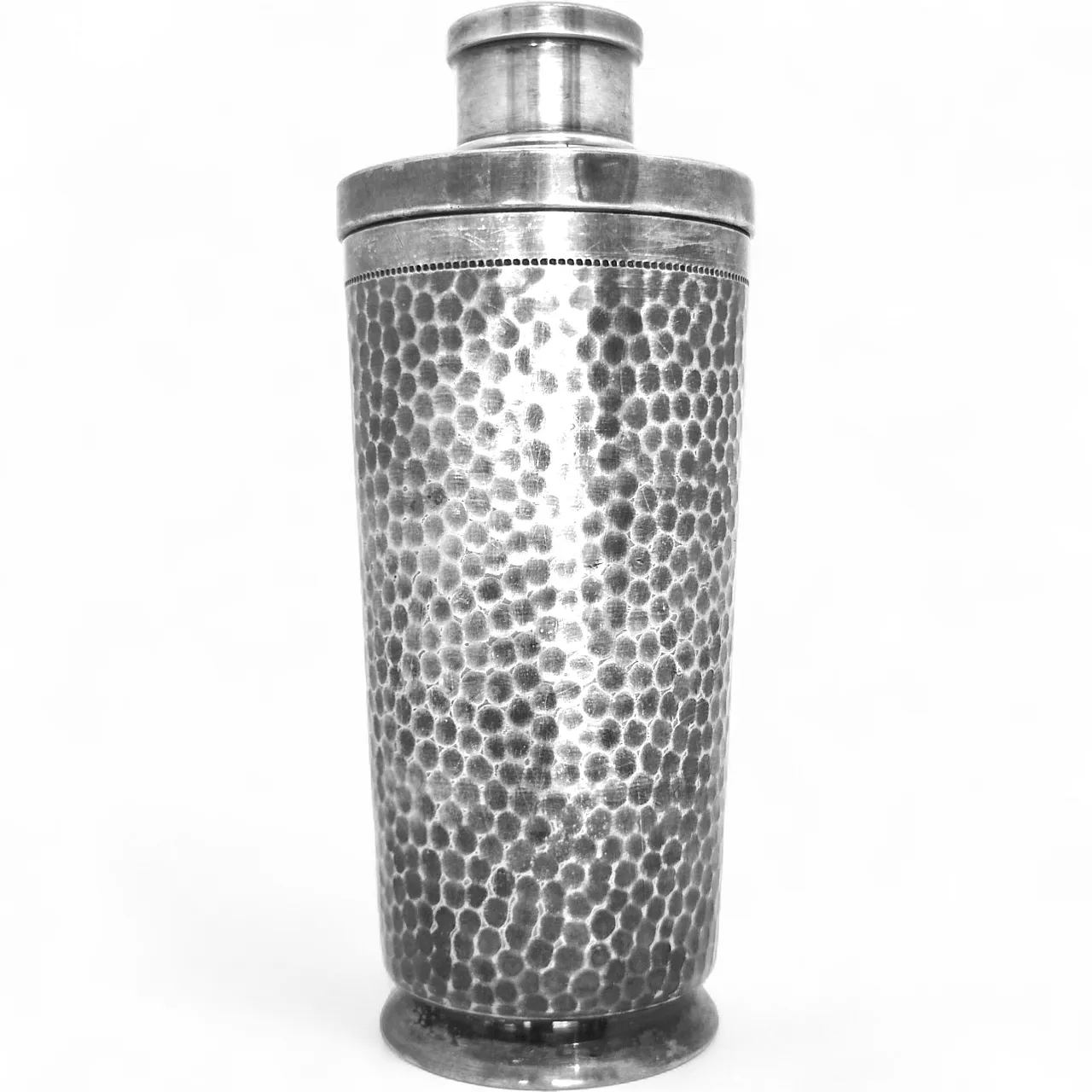 Macabo Cusano Milanino Italy fine sheker hammered by Aldo Tura, 1970s 7