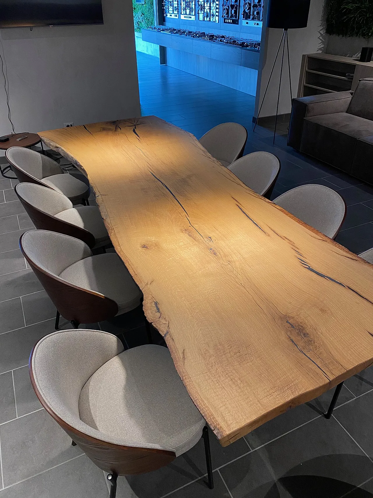 Tavolo da pranzo in legno Live Edge, 2000 1