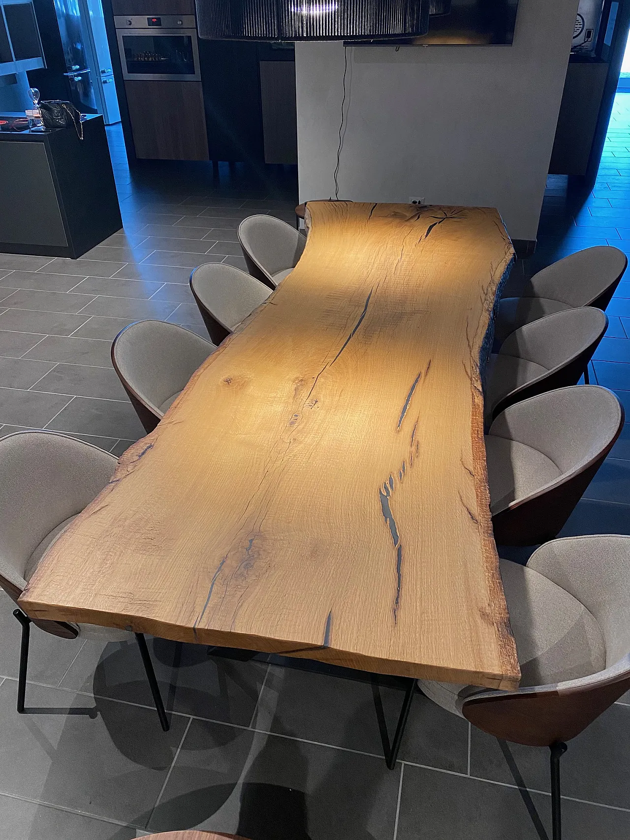 Tavolo da pranzo in legno Live Edge, 2000 2