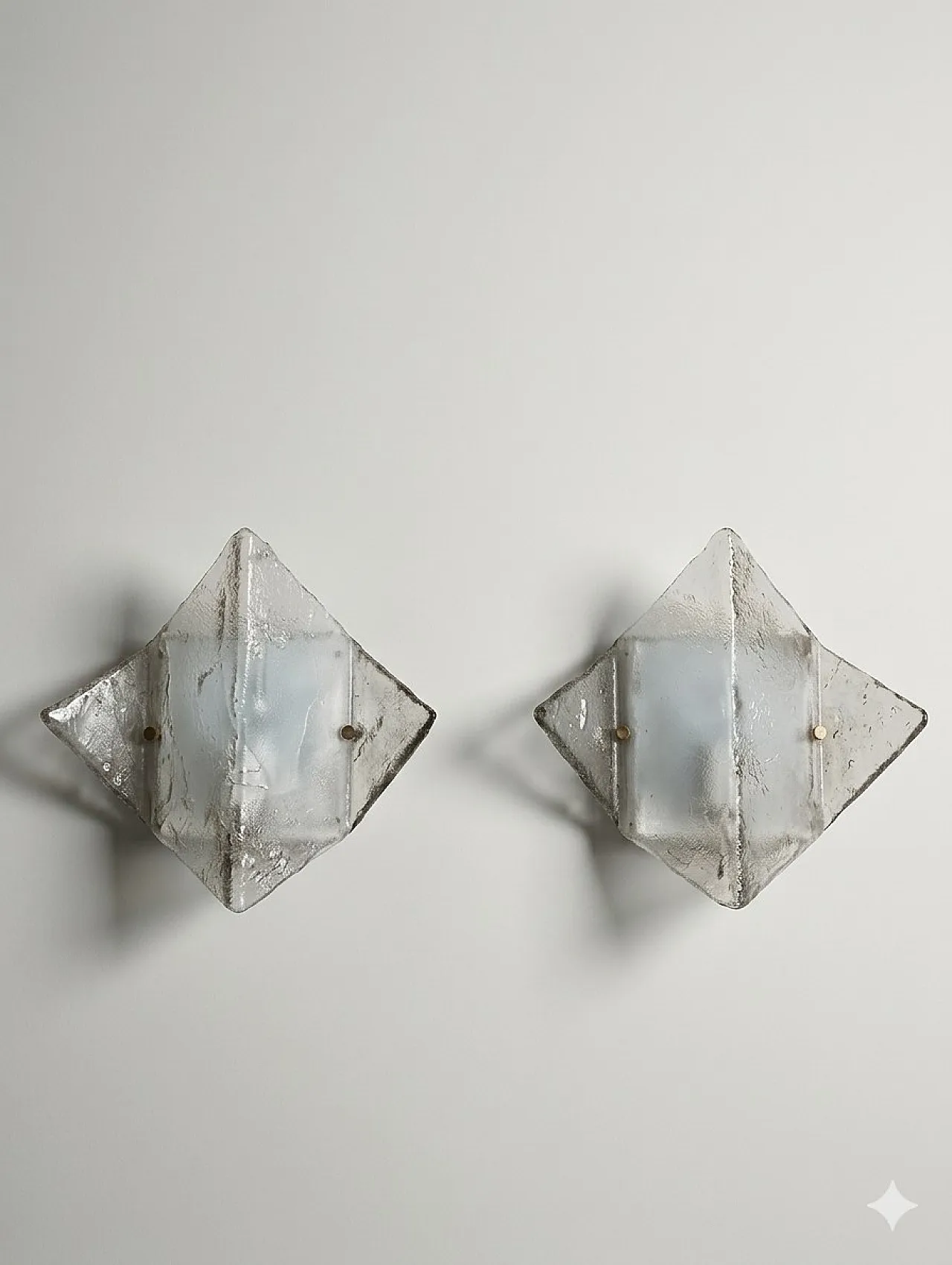 Pair of LP253 Murano glass sconces Carlo Nason for Mazzega, 70s 3
