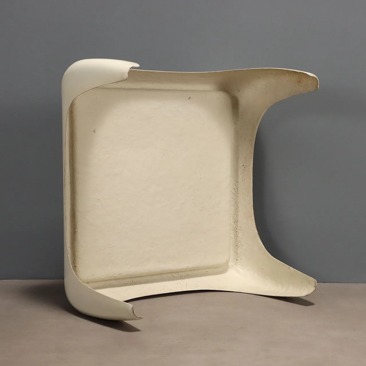 Coppia di tavolini Space Age, fine '900 10