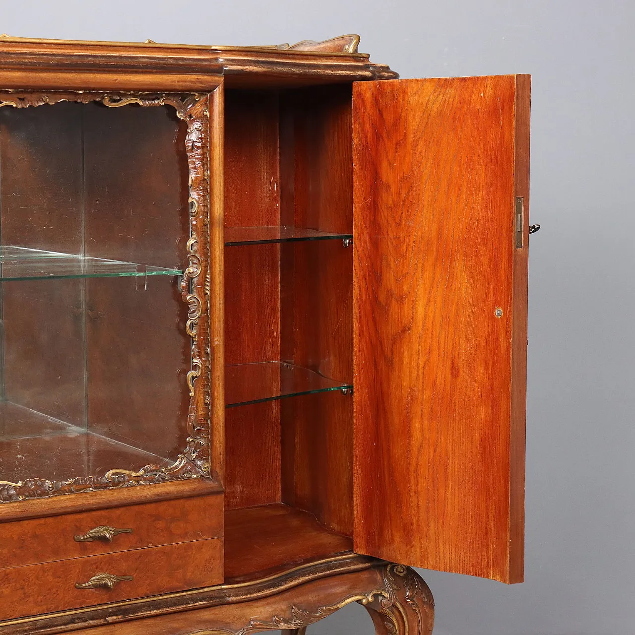 Credenza in stile Chippendale in noce e radica, primo '900 7