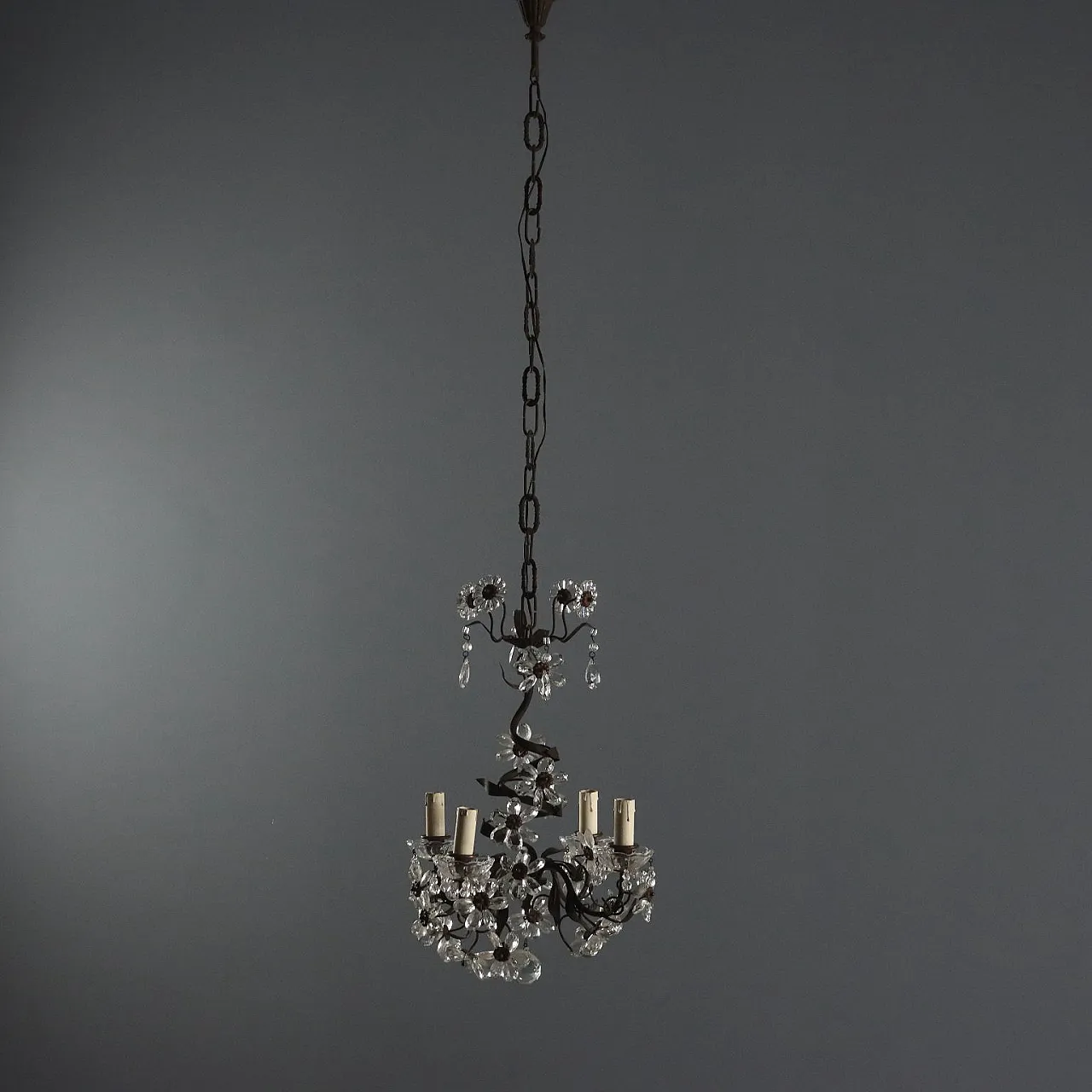 Lampadario in metallo e lamierino, '900 1