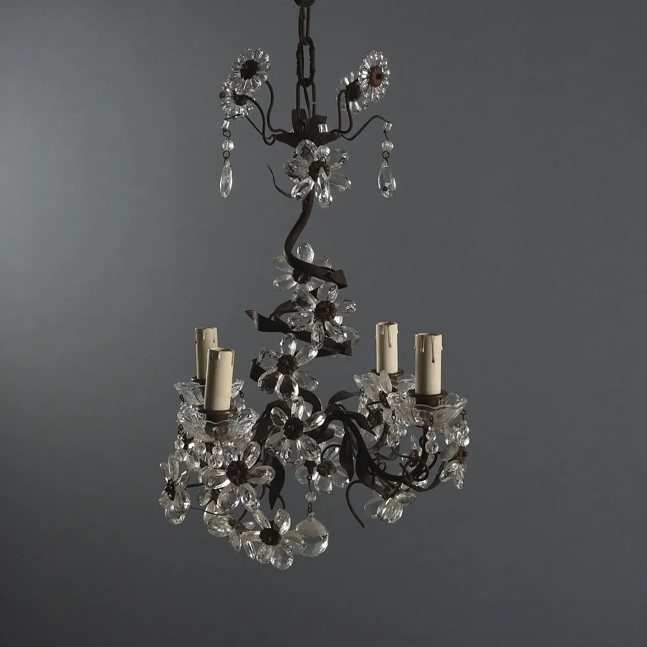 Lampadario in metallo e lamierino, '900 3