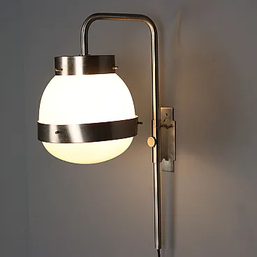 Applique regolabile in metallo spazzolato con diffusore in vetro, '900