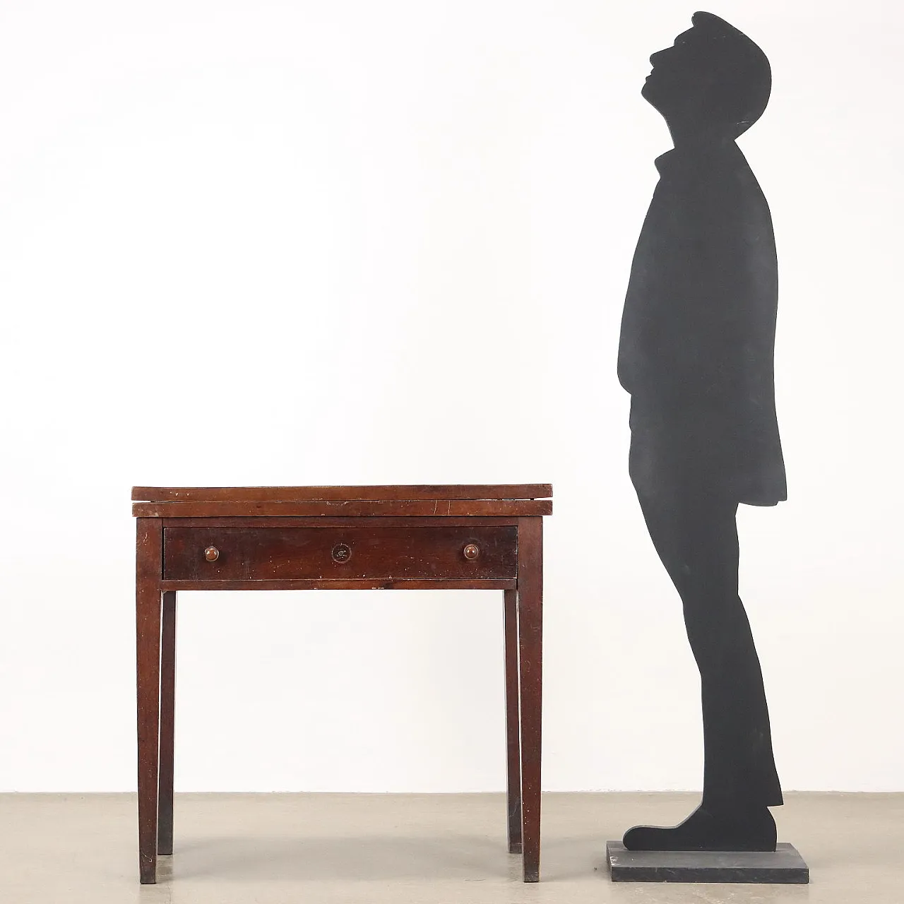 Game table with openable walnut top, 19th century 2