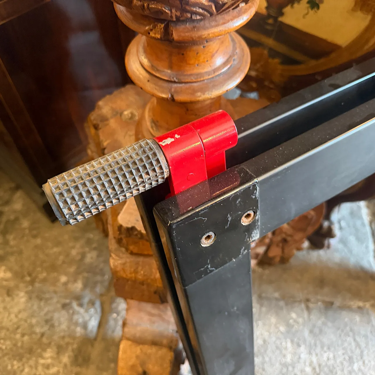 Pair of easels for Gaetano Table by Gae Aulenti for Zanotta, 1970s 2