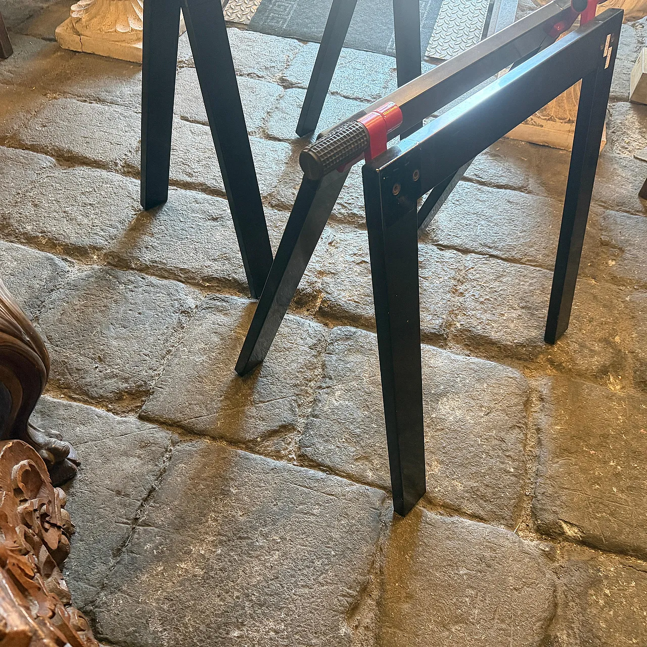 Pair of easels for Gaetano Table by Gae Aulenti for Zanotta, 1970s 6