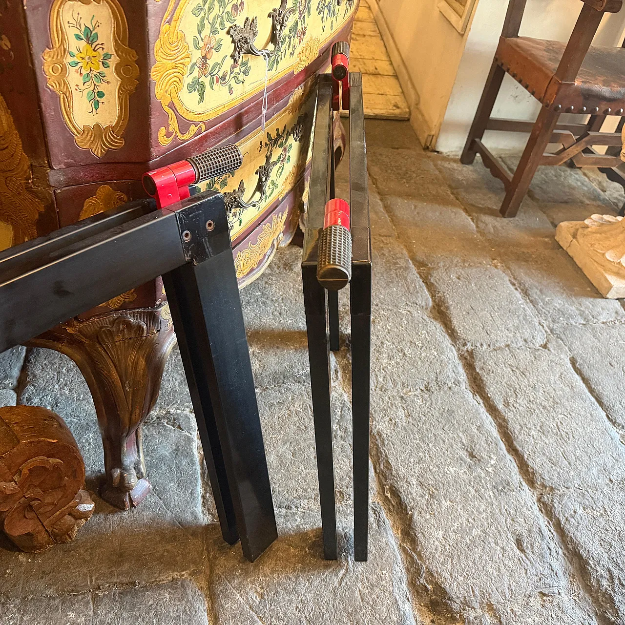 Pair of easels for Gaetano Table by Gae Aulenti for Zanotta, 1970s 8