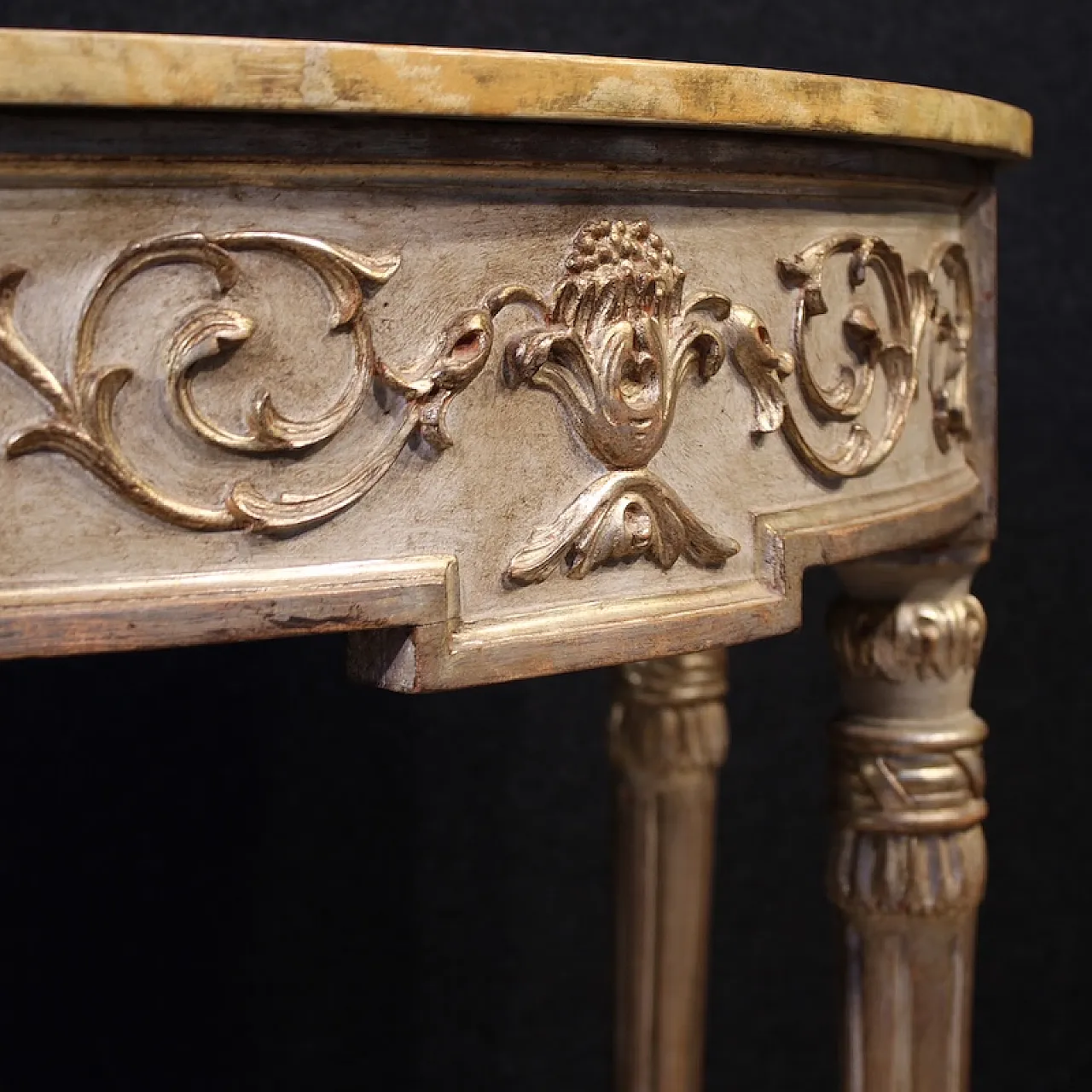 Louis XVI style lacquered cerved console, 20th century 11