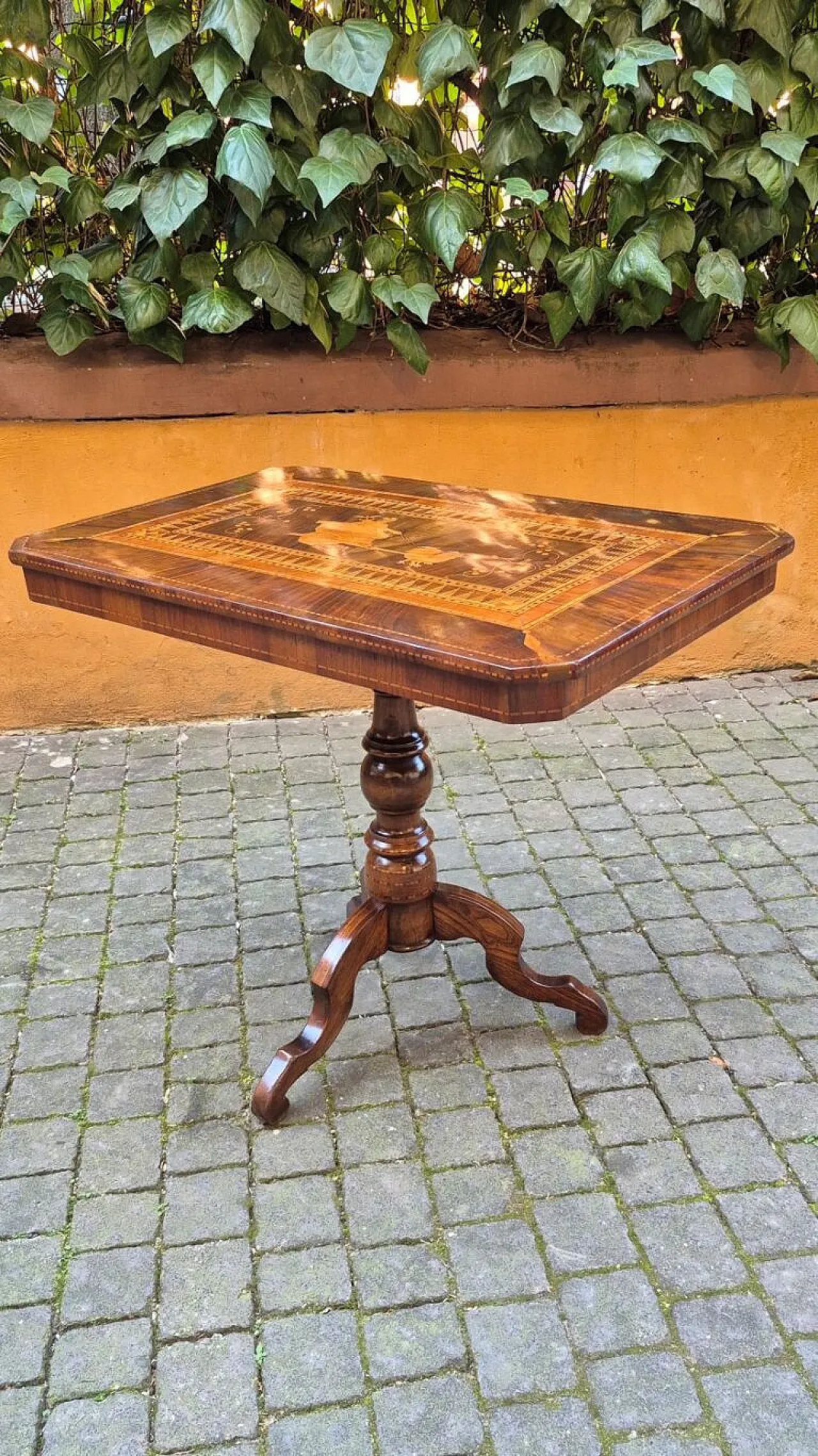 Rolo rectangular coffee table with Mercury inlay, 19th century 4