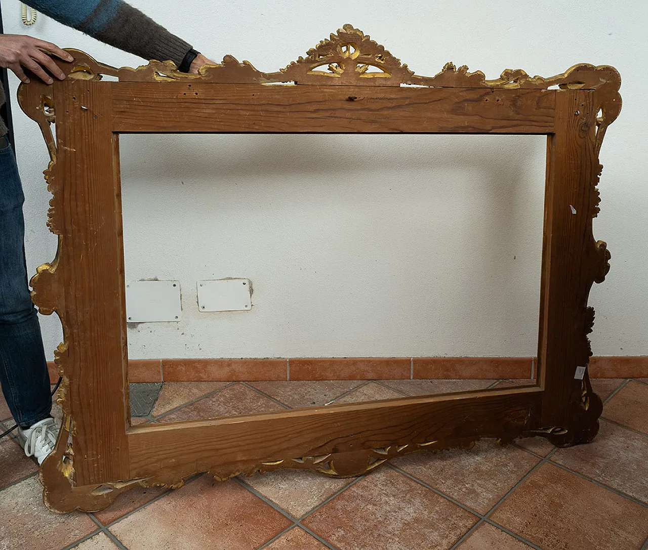 Roman frame in gilded and carved wood, early 19th century 5