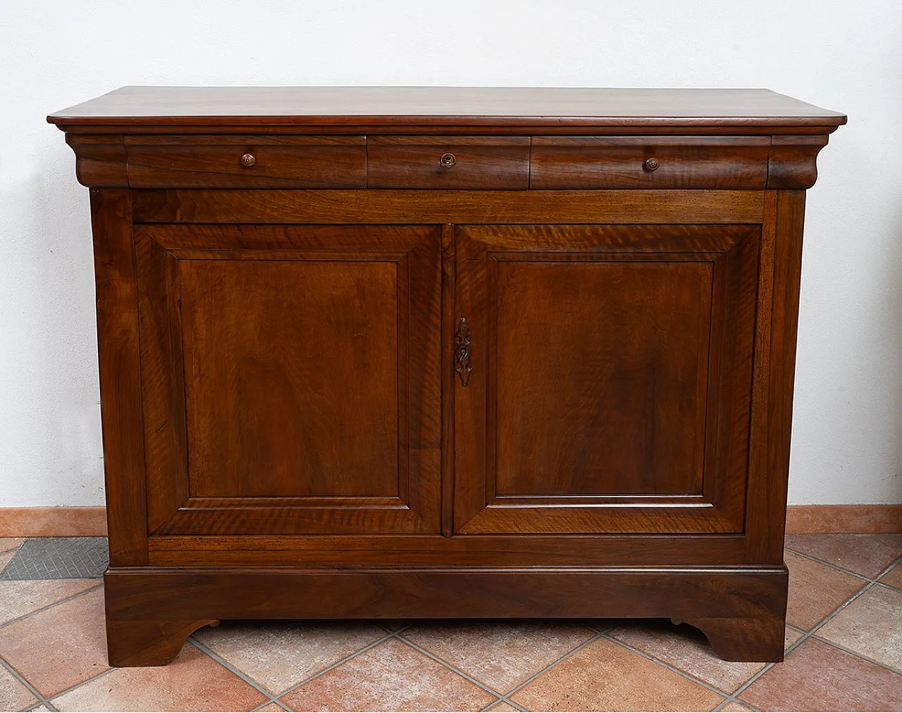 Provençal cappuccino sideboard in solid walnut, 19th century 2