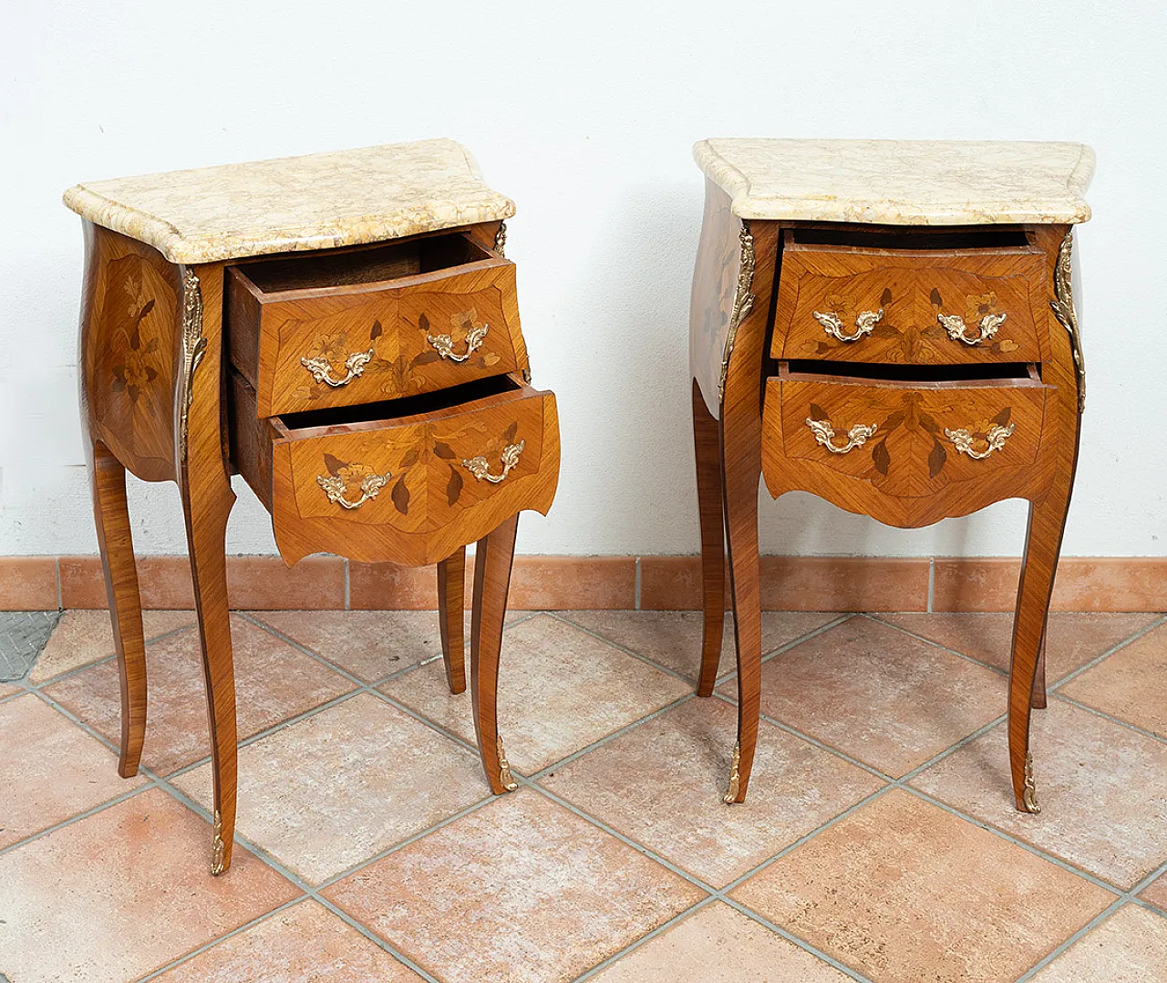 Pair of bedside tables in fine exotic woods, 20th century 4