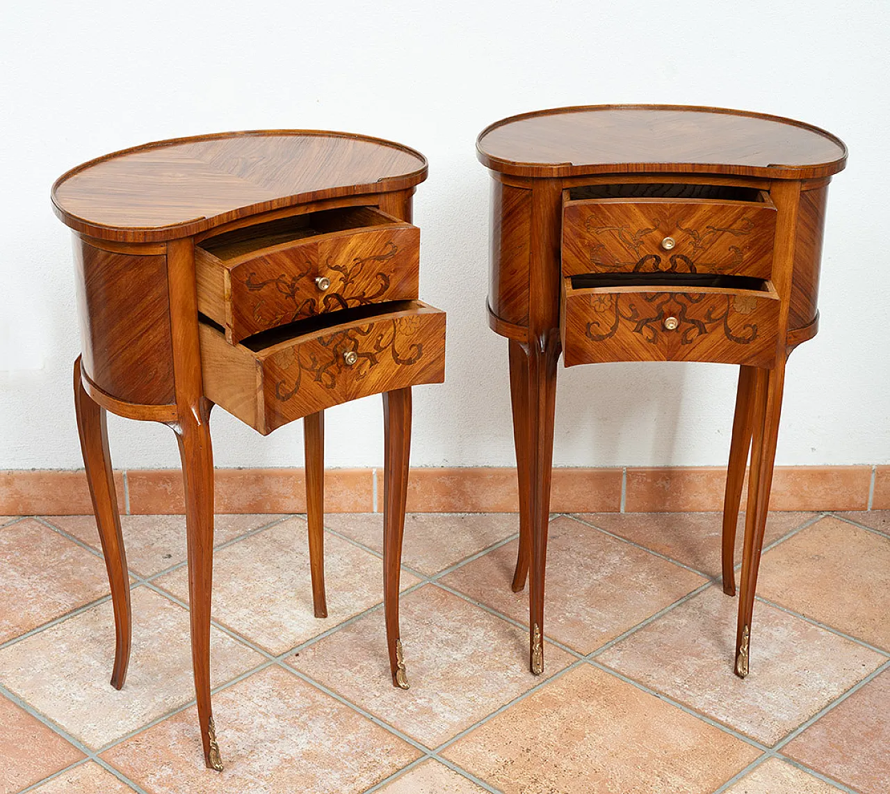 Pair of bedside tables in precious exotic woods, early 20th century 4