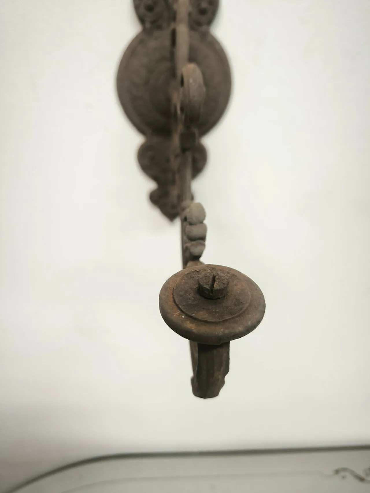 Cast iron srm bracket, 19th century 14