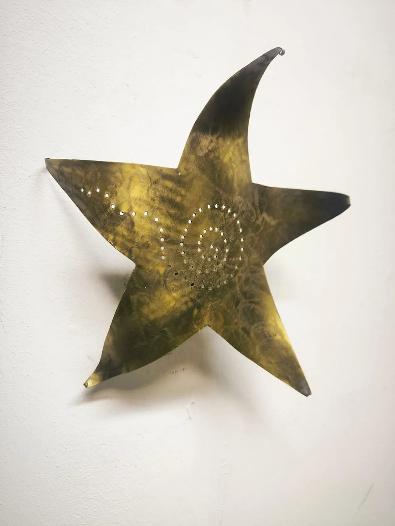 Star wall light in brass, 1960s 3