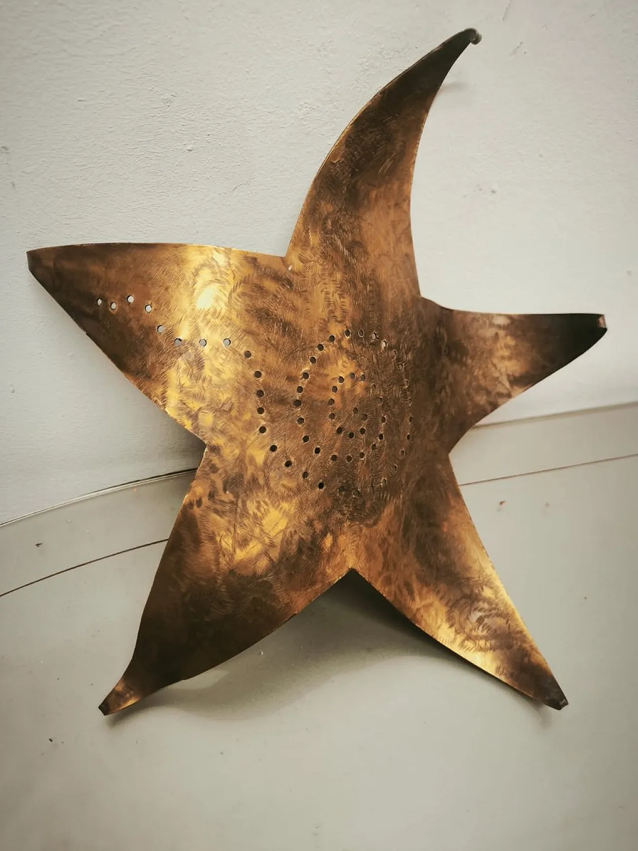 Star wall light in brass, 1960s 9