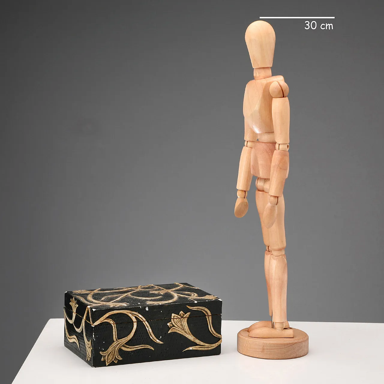 Carved stone jewelry box, 20th century 2