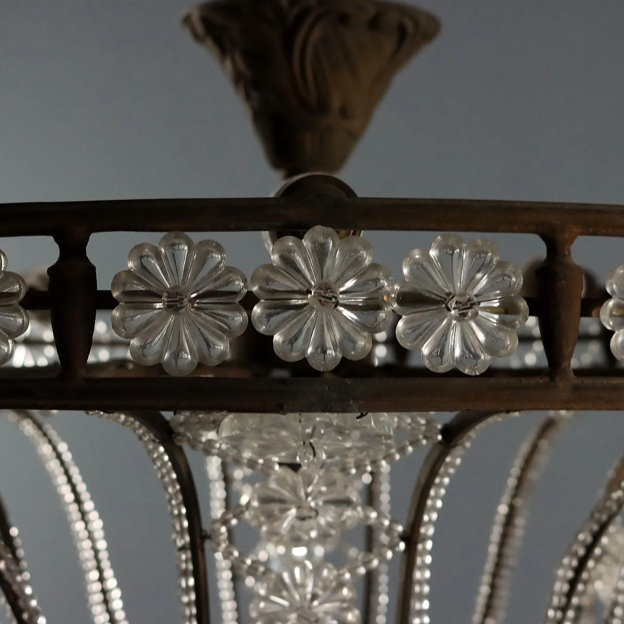 Pair of eight-light chandeliers, early 20th century 4