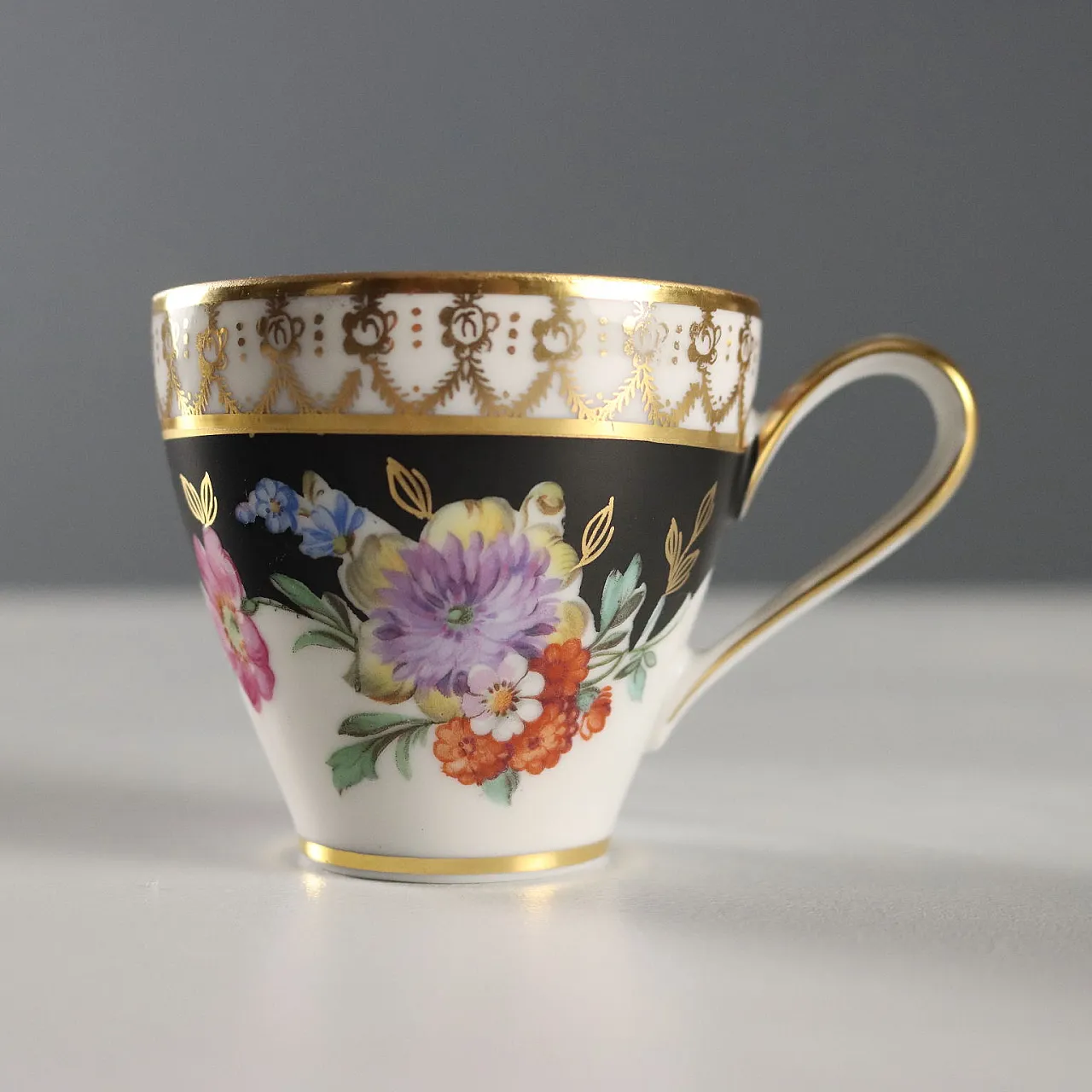 Tete a Tete service in Vieux Limoges porcelain, 20th century 5