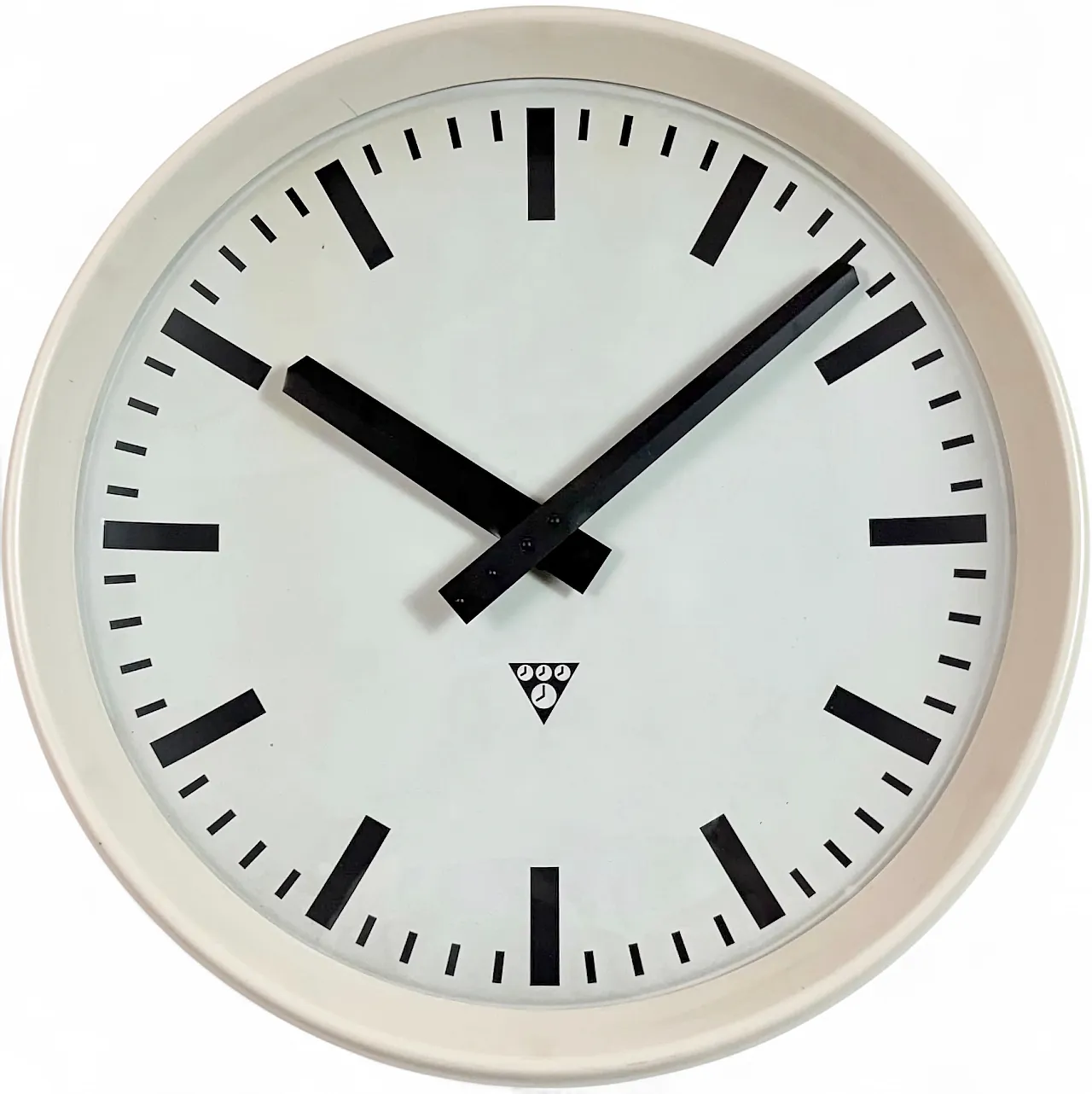 Large Industrial Bakelite Factory Wall Clock from Pragotron, 1960s 15