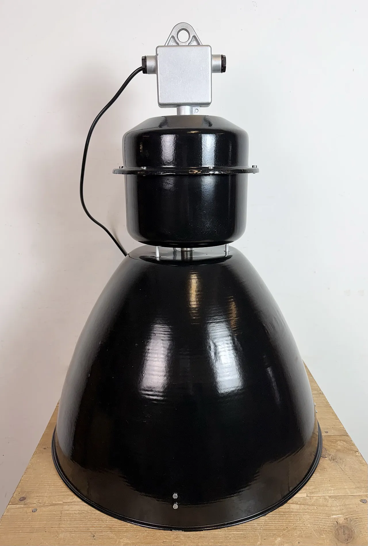 Large Black Industrial Factory Pendant Lamp from Elektrosvit, 1960s 14