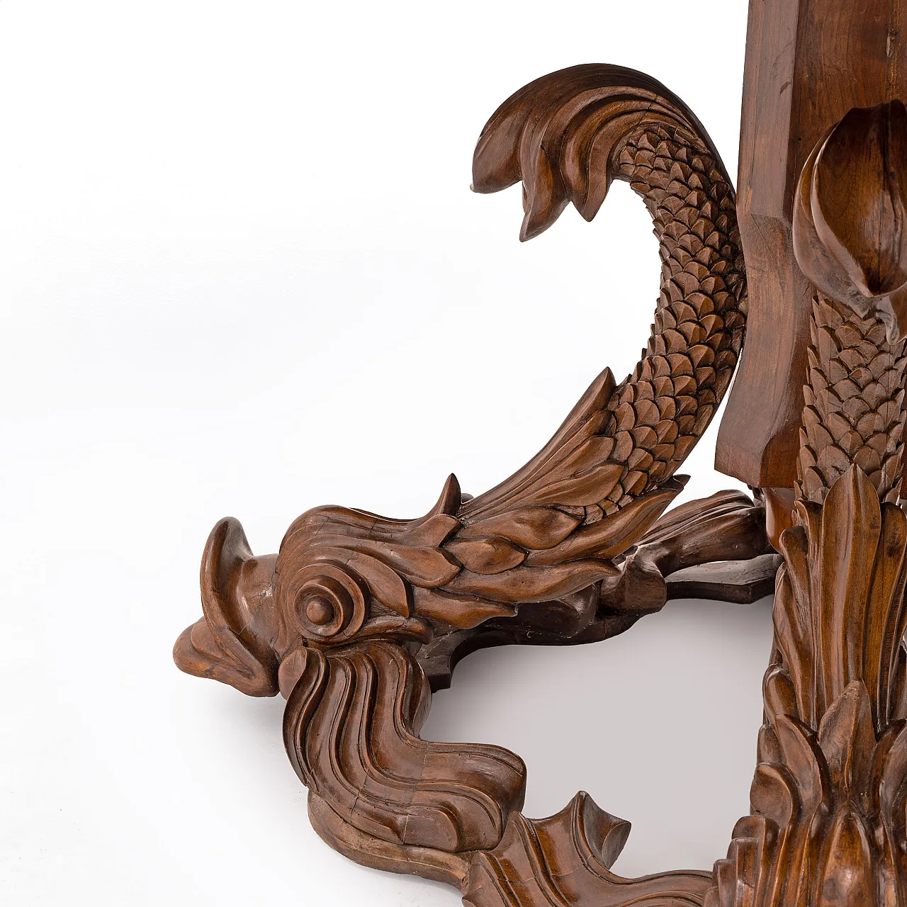 Henry Eyles  style Victorian Walnut Center Table England, 19th century 6