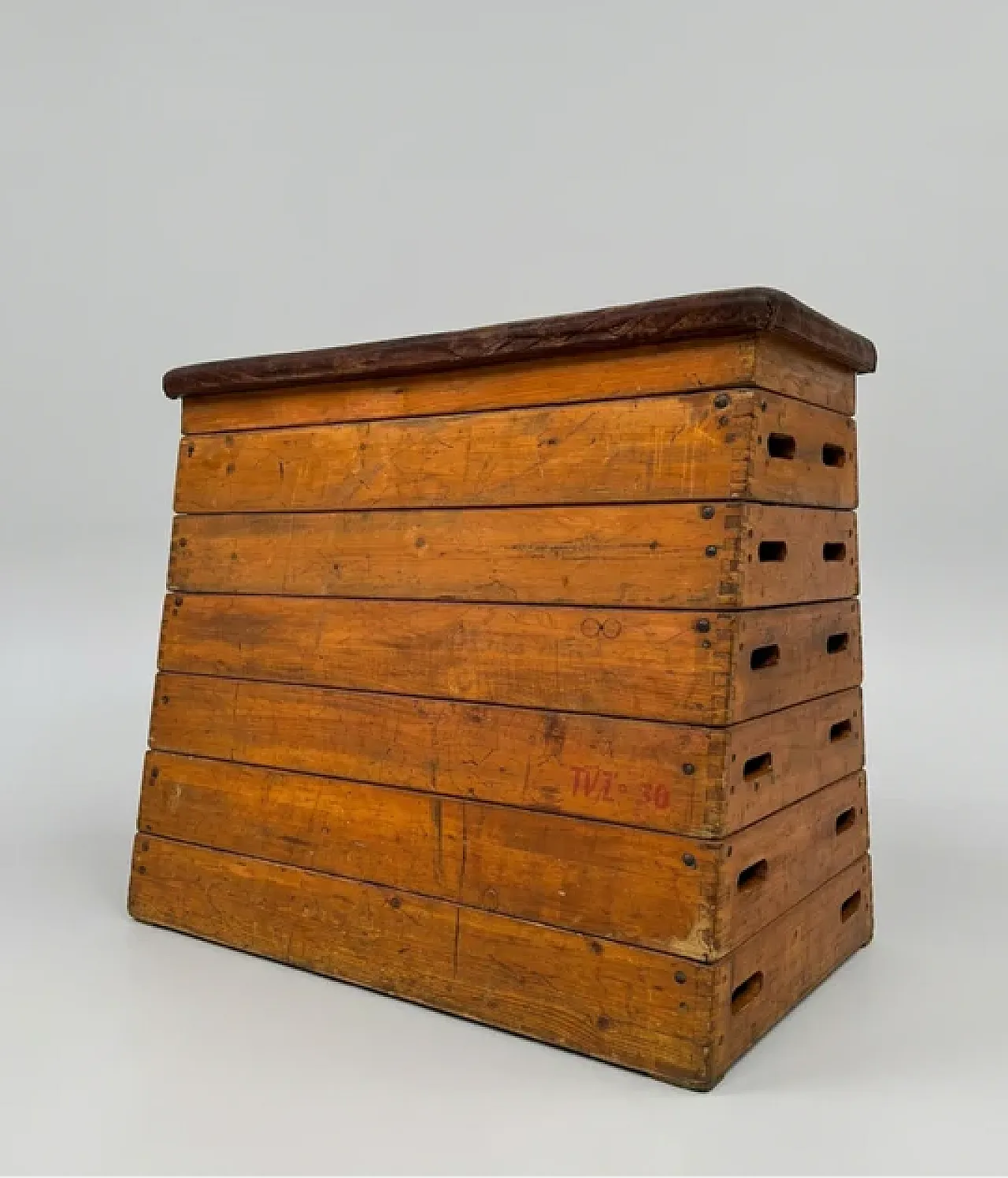 Scatola da volteggio per palestra in legno e pelle, anni '40 4