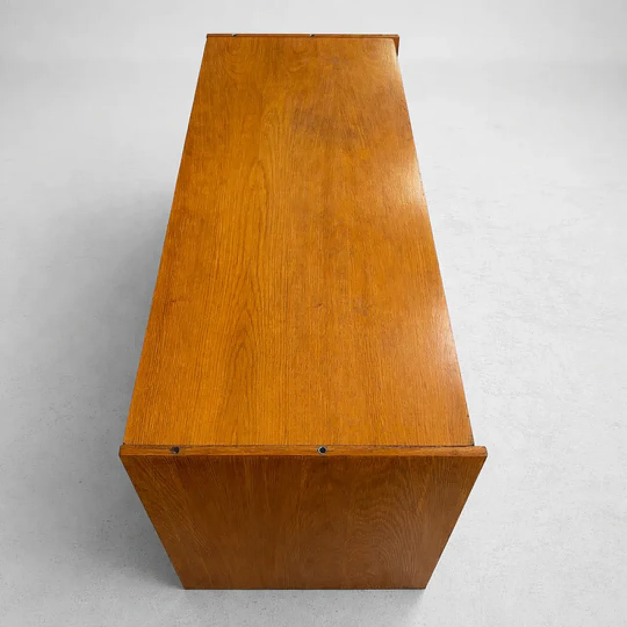 Cassettiera impiallacciata di Jiří Jiroutek, U-452, anni '60 2