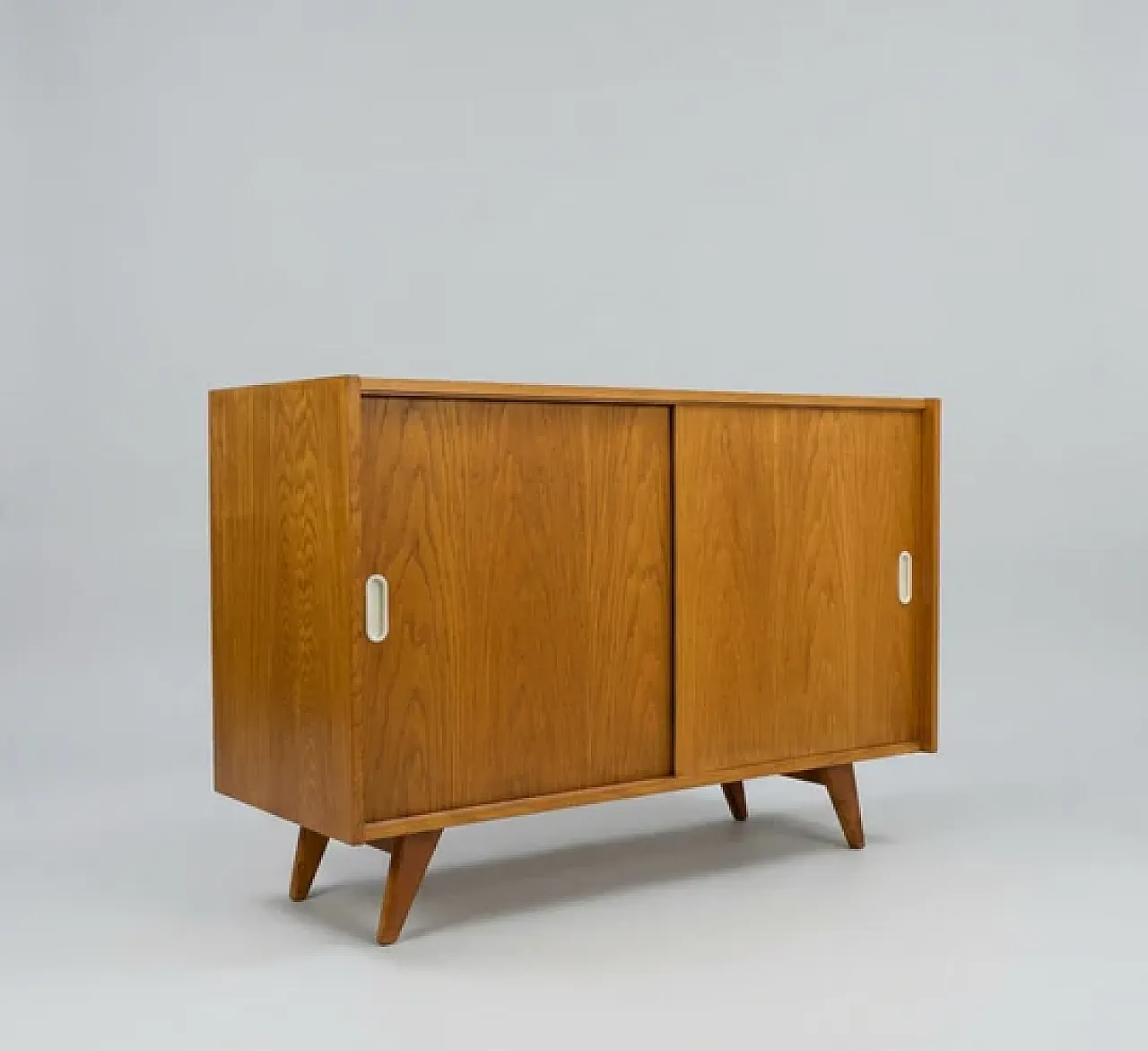 Cassettiera impiallacciata di Jiří Jiroutek, U-452, anni '60 3