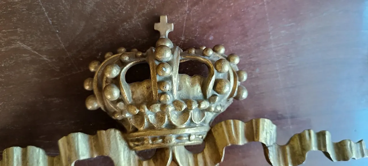 Gilded wooden frieze, mid-18th century 4