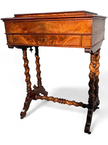 Tavolo da cucito in legno con cassetto, '900