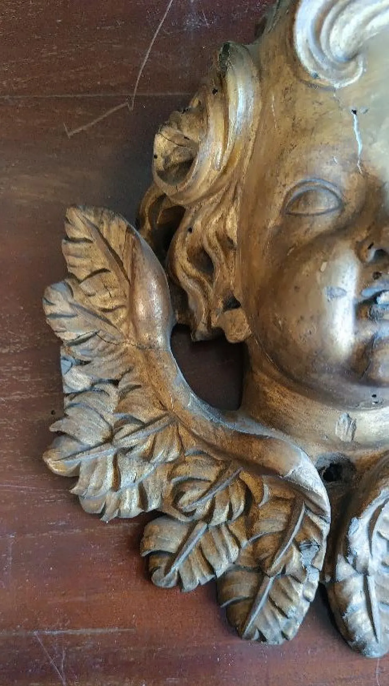 Gilded wooden cherub head, late 17th century 7