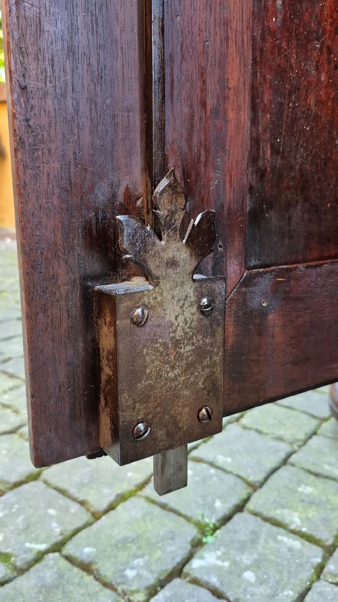 Armadio Luigi XIV in legno di noce, '700 5