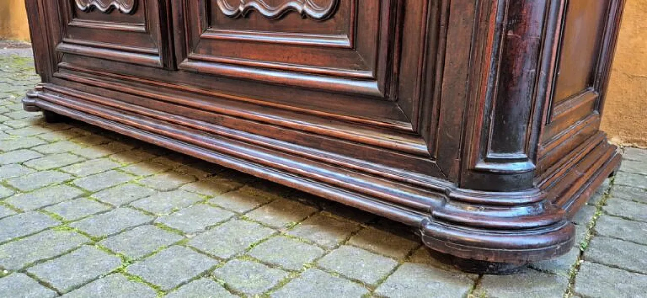 Armadio Luigi XIV in legno di noce, '700 10