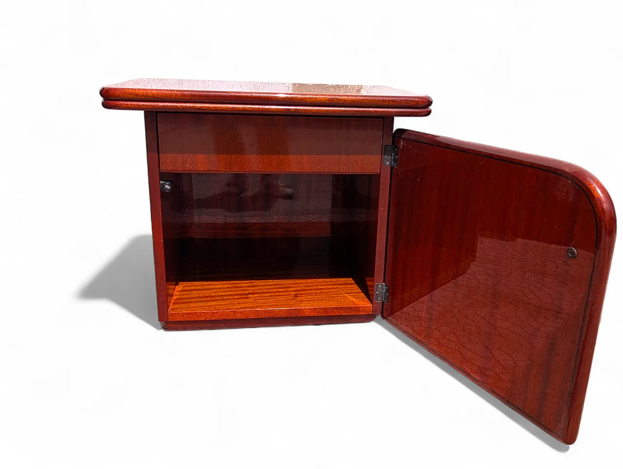 Set of dressers and bedside tables, Italy 1950s 4