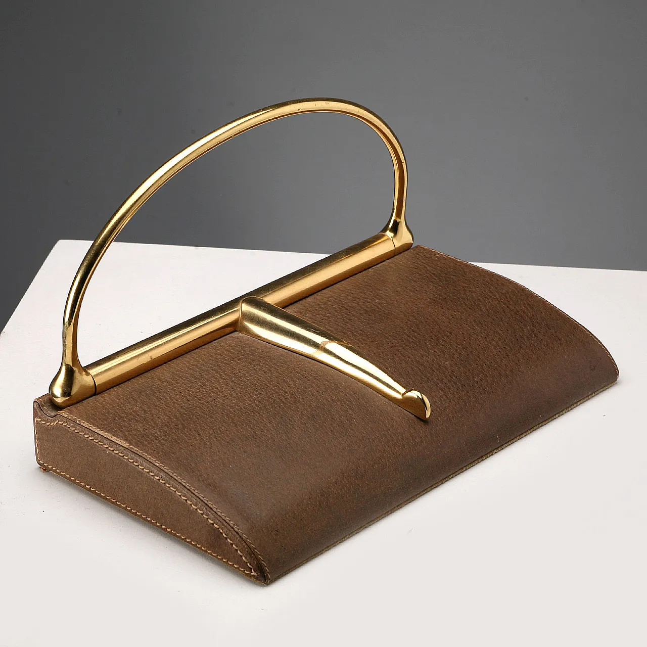 Reggilibri Gucci in pelle e ottone, '900 5