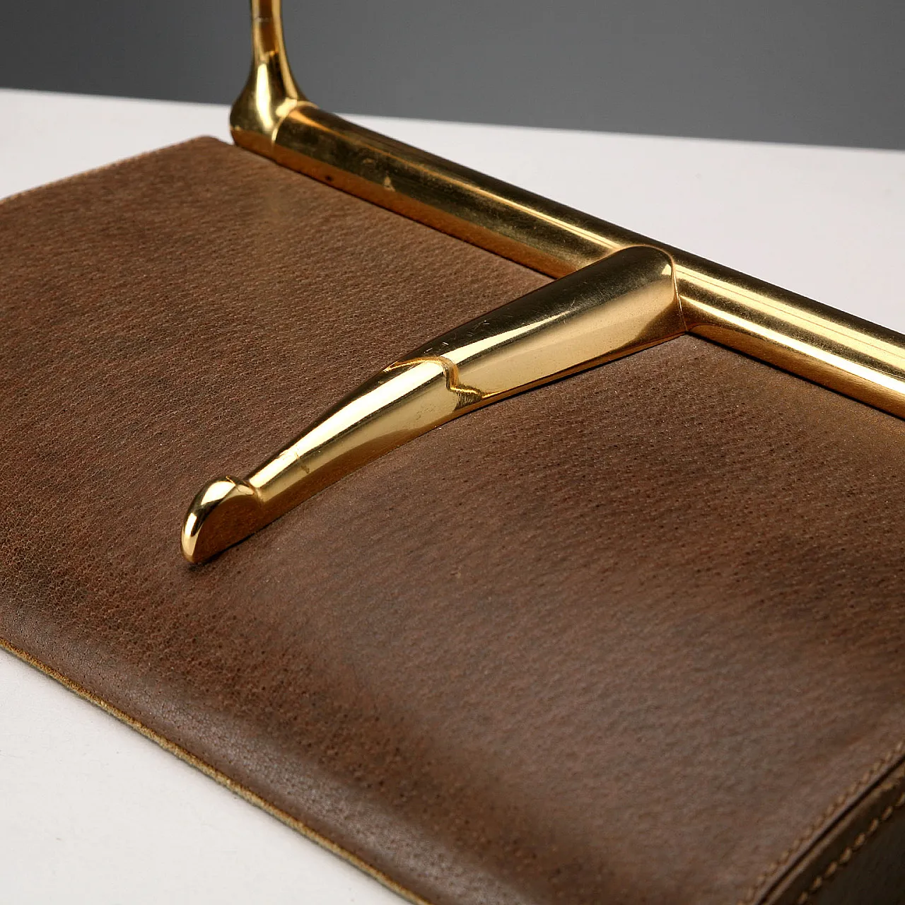 Reggilibri Gucci in pelle e ottone, '900 9