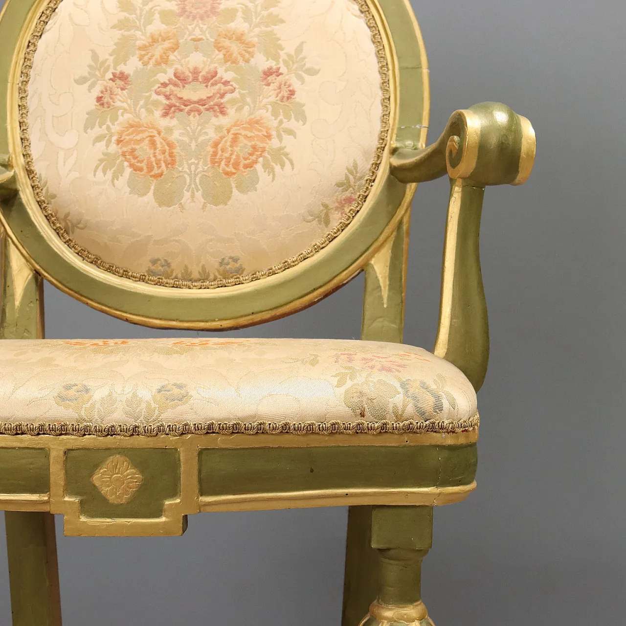 10 Baroque lacquered and gilded armchairs, 18th century 8