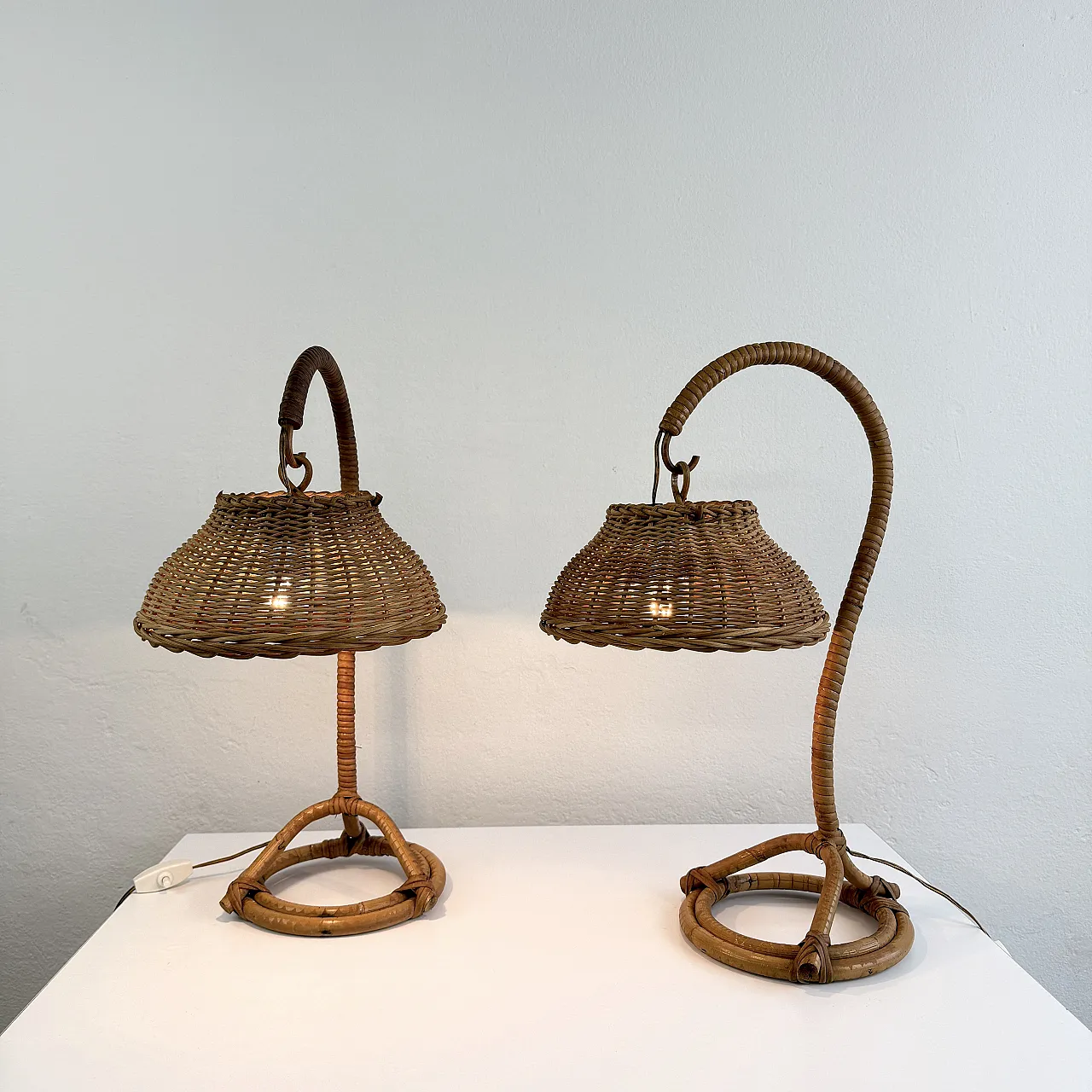 Pair of wicker bedside lamps, 1960s 2