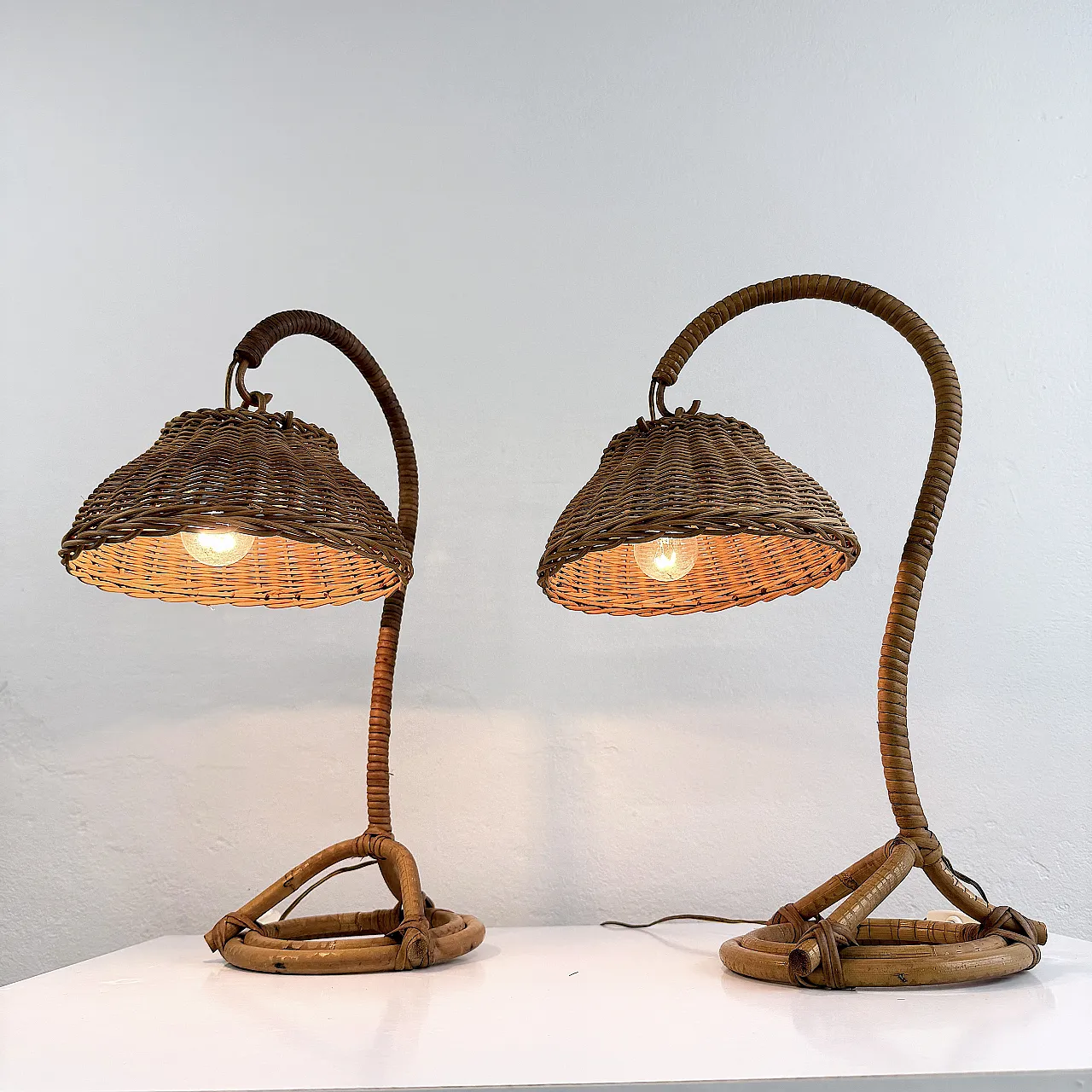 Pair of wicker bedside lamps, 1960s 6
