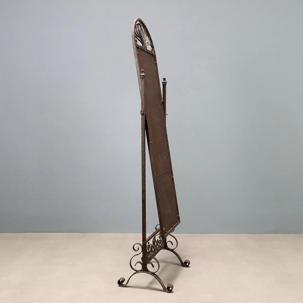 Psyche in wrought iron, 20th century 7