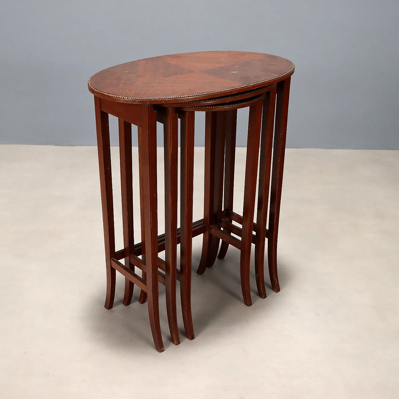 3 mahogany coffee tables, late 19th century 3