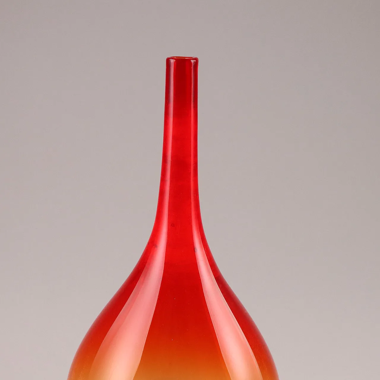 Glass vase, mid-20th century 3