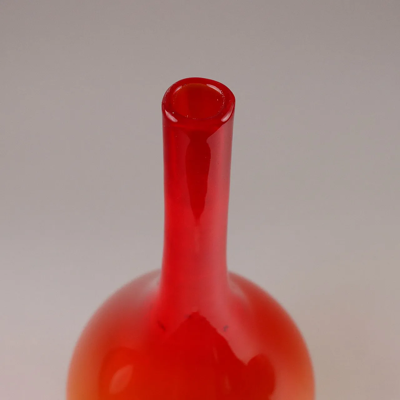 Glass vase, mid-20th century 4