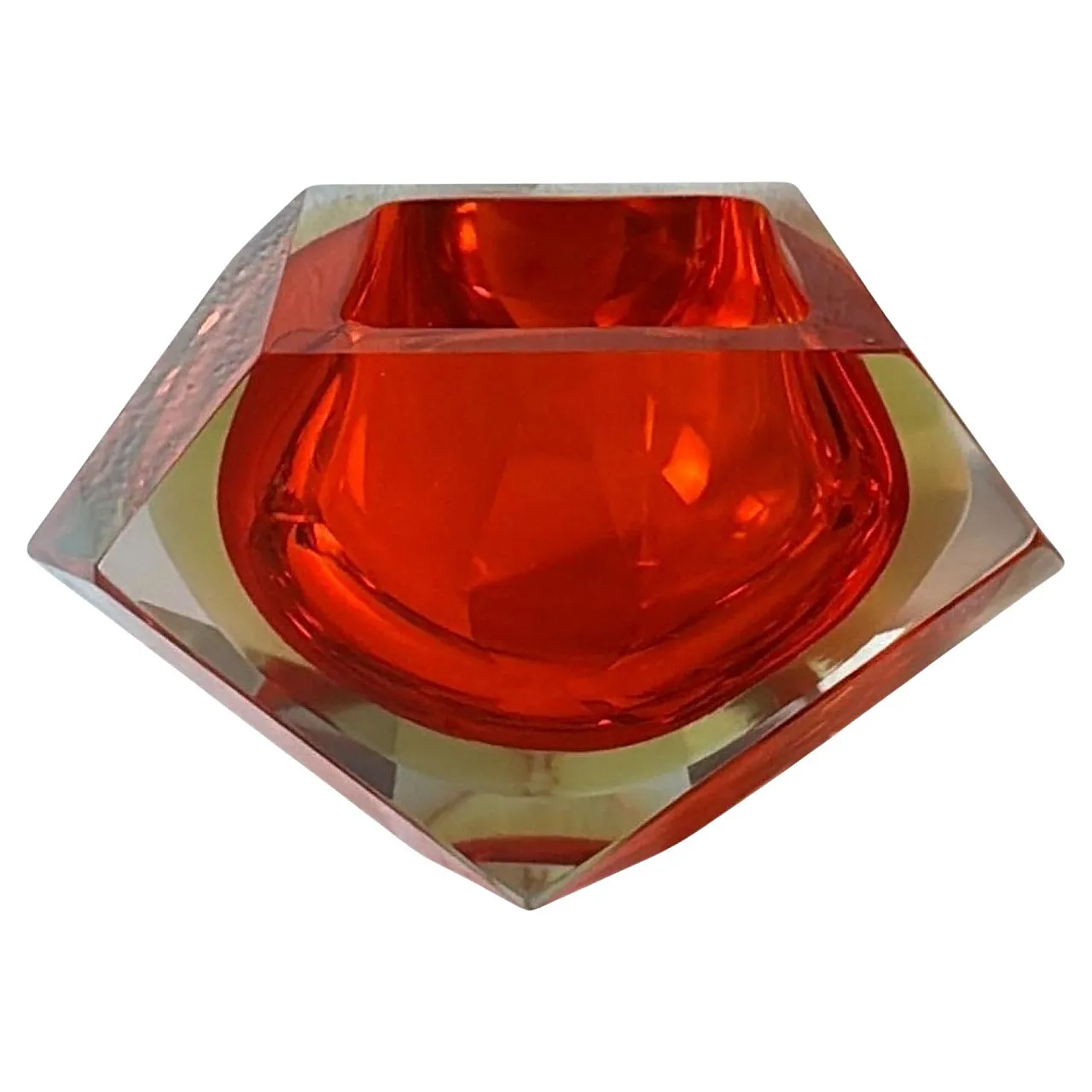 Mandruzzato style in Murano Sommerso glass ashtray, 20th century 1